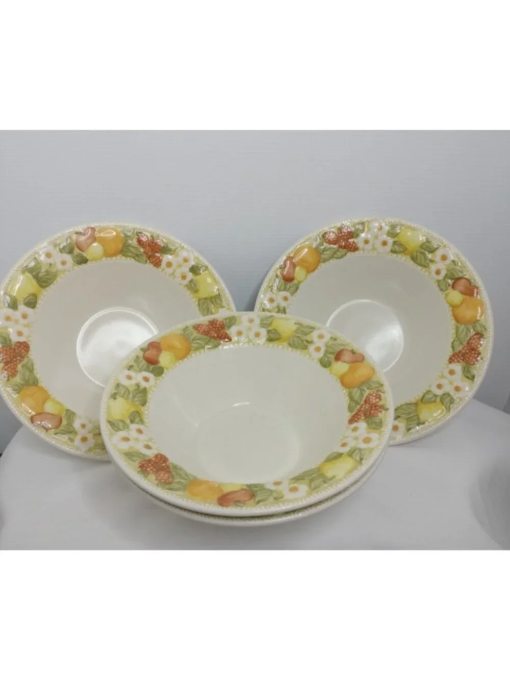 Vintage Vernon Ware By Metlox Poppytrail Serving Bowl 7